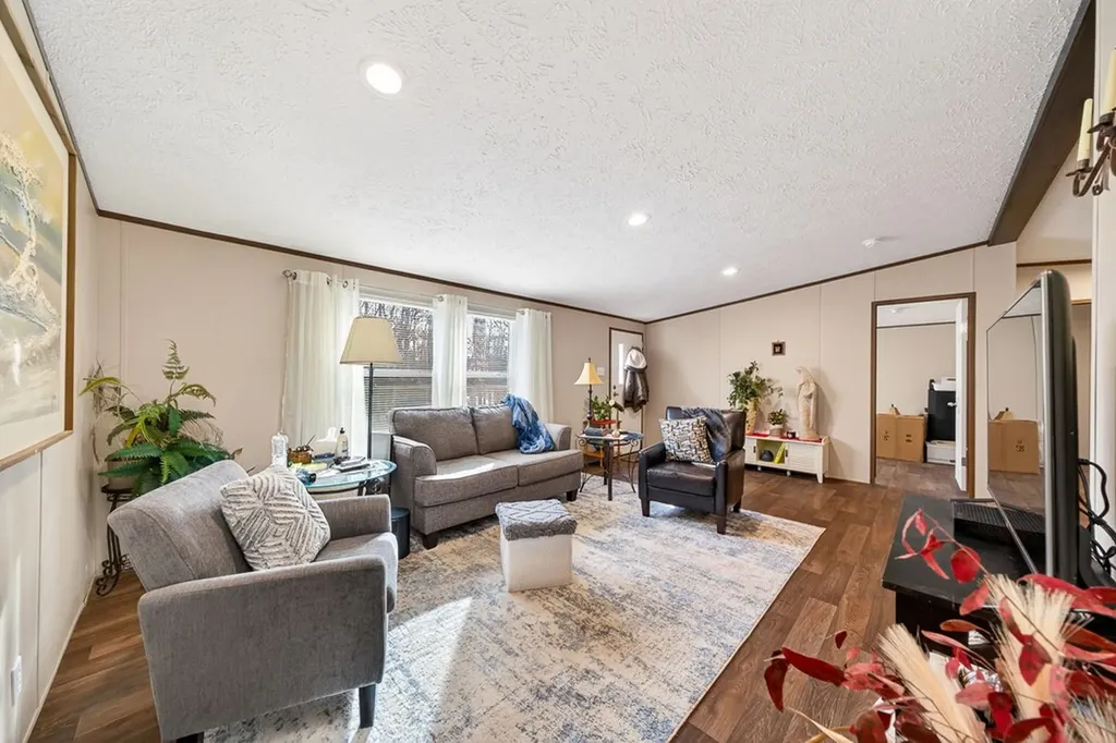 22 Lancer Drive Crossville TN 38572