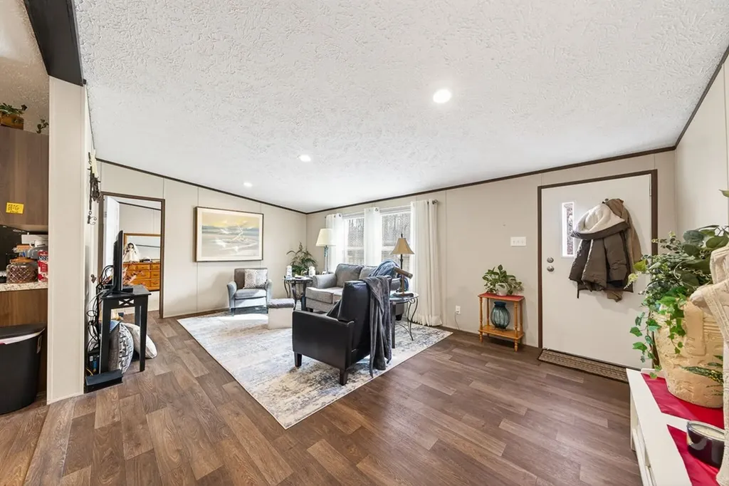 22 Lancer Drive Crossville TN 38572