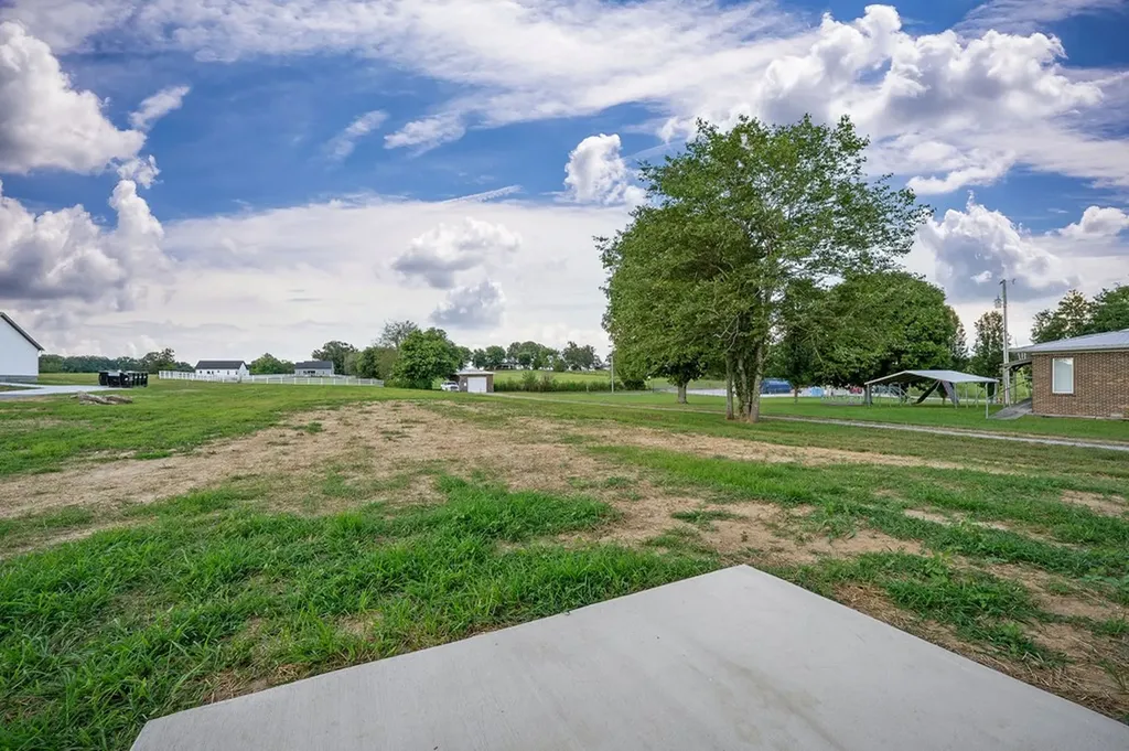 3535 Keltonburg Road Smithville TN 37166