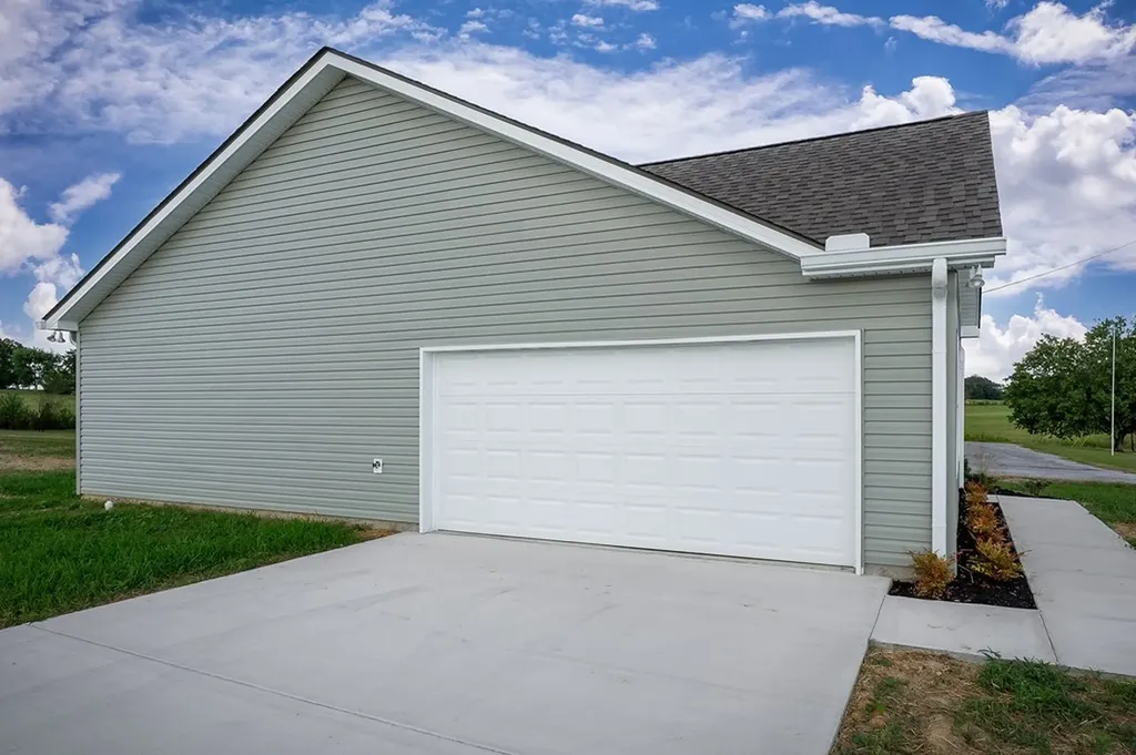 3535 Keltonburg Road Smithville TN 37166