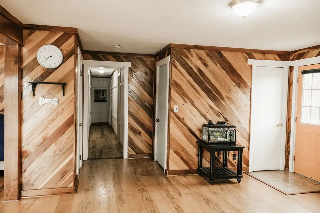 1515 Whites Bend Lane Gainesboro TN 38562