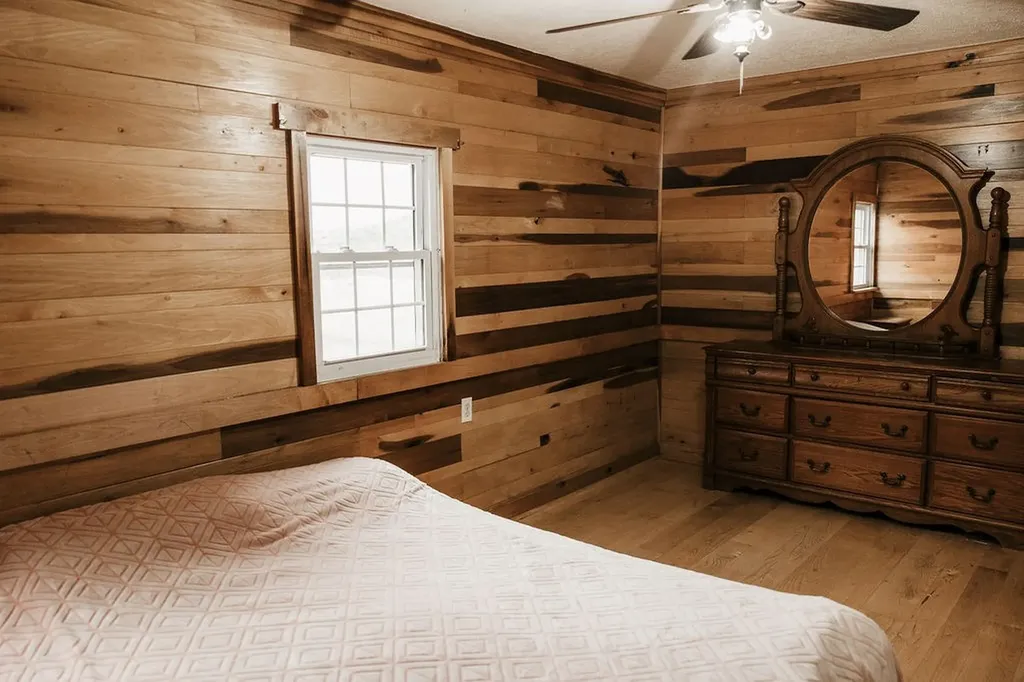 1515 Whites Bend Lane Gainesboro TN 38562