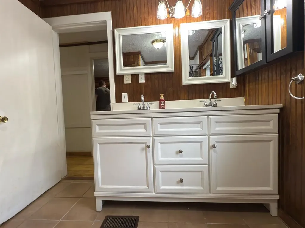 1515 Whites Bend Lane Gainesboro TN 38562