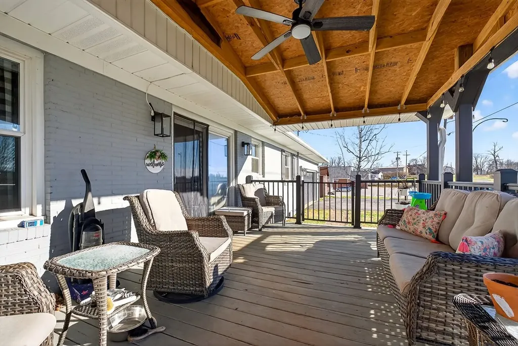 513 N Spring Street Sparta TN 38583