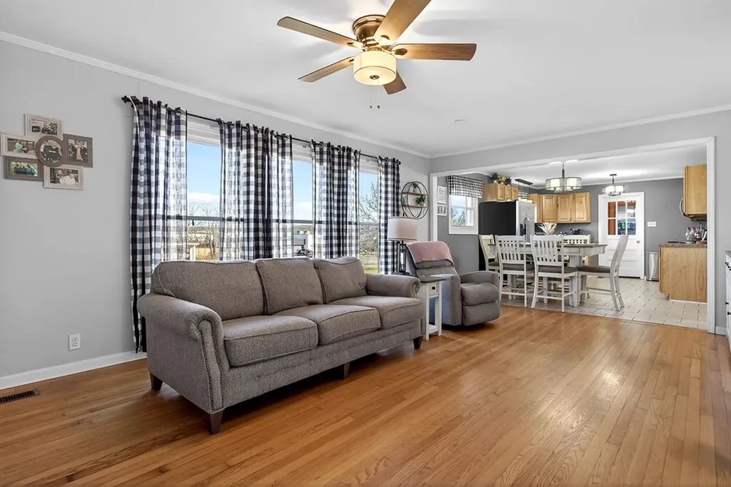 513 N Spring Street Sparta TN 38583