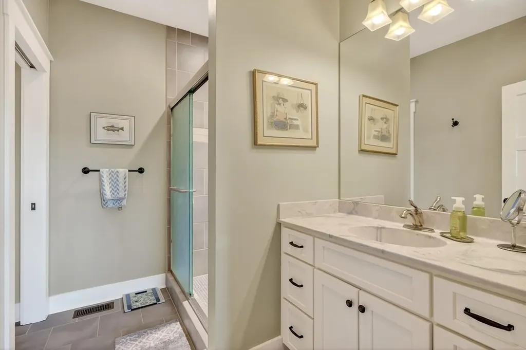 3379 Austin Bottom Baxter TN 38544