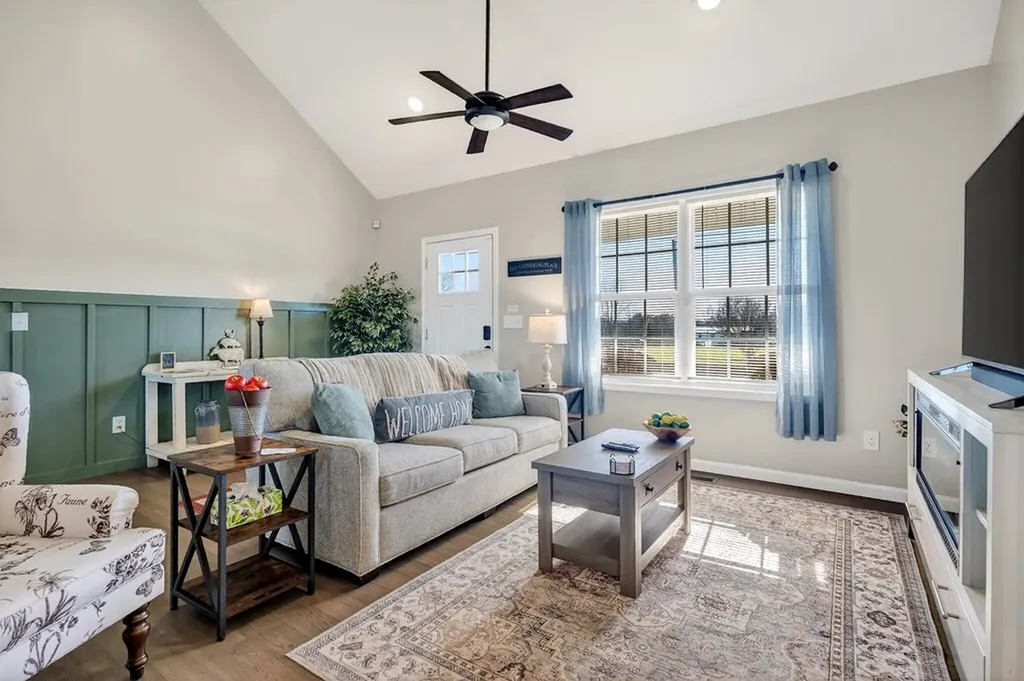 1663 Parker Road Sparta TN 38583