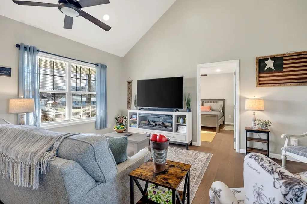 1663 Parker Road Sparta TN 38583