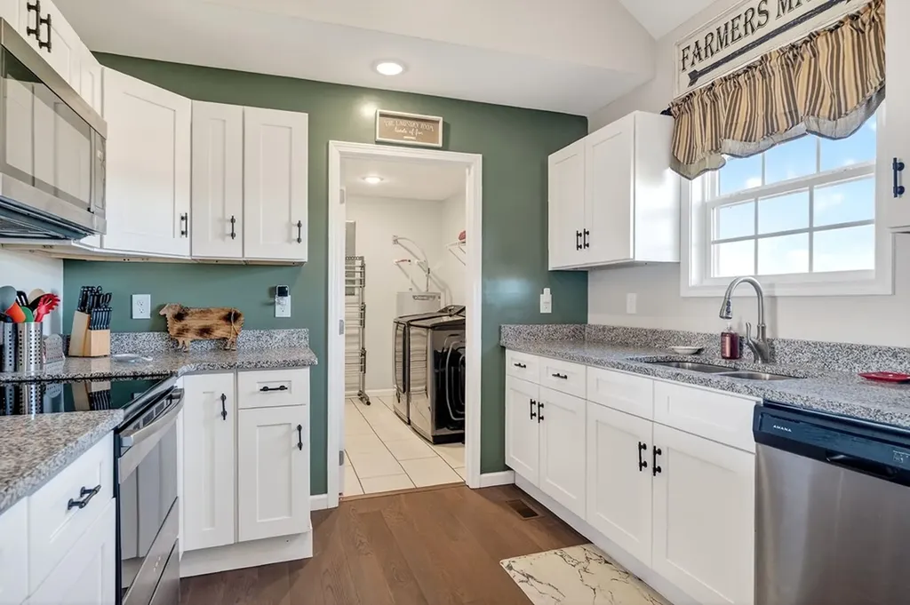 1663 Parker Road Sparta TN 38583