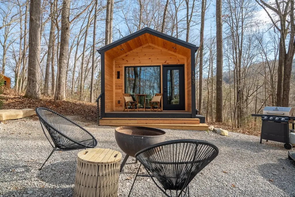 1545 Blue Springs Road Sparta TN 38583