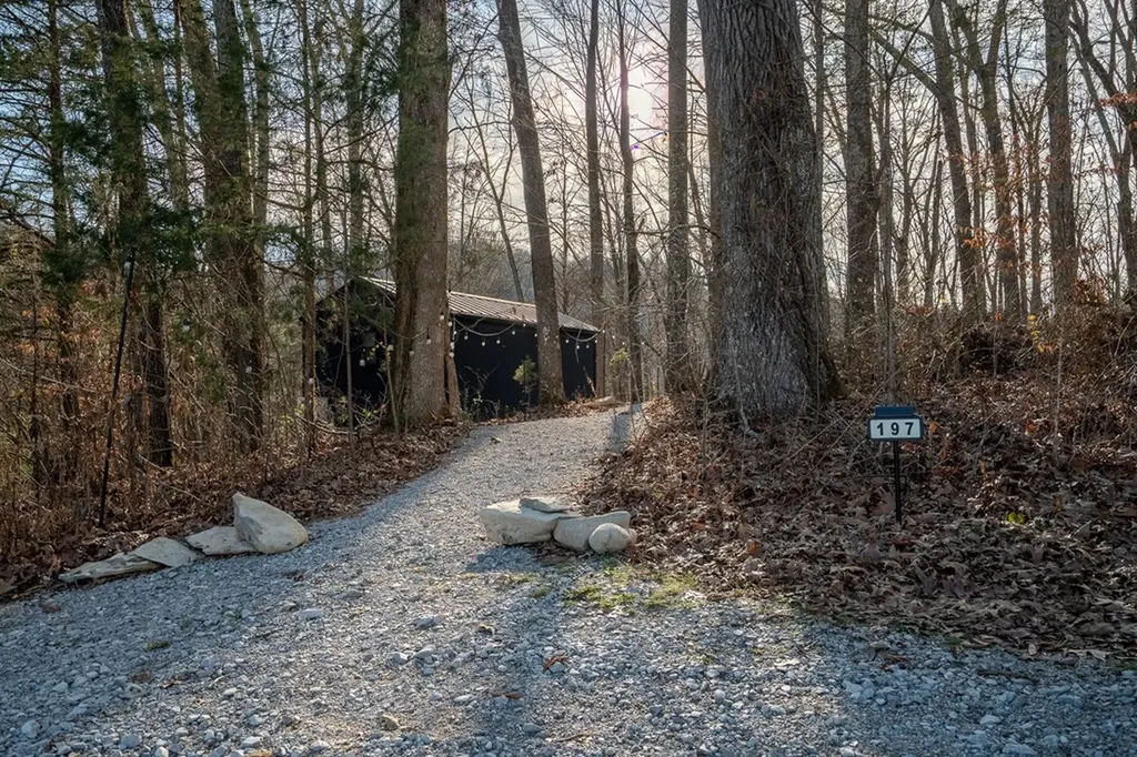 1545 Blue Springs Road Sparta TN 38583