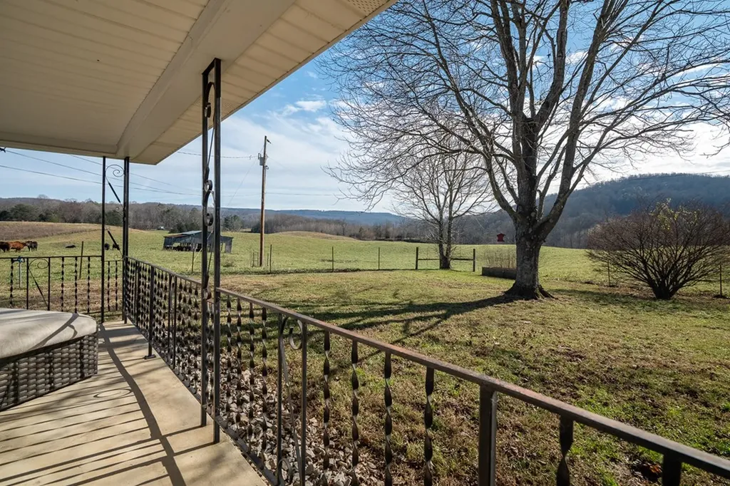 1545 Blue Springs Road Sparta TN 38583