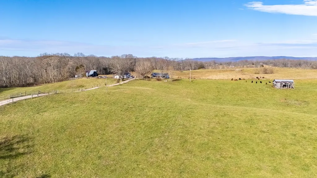 1545 Blue Springs Road Sparta TN 38583