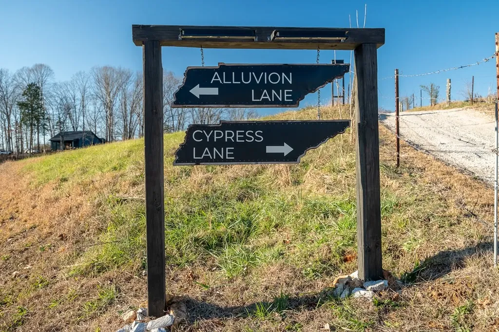 1545 Blue Springs Road Sparta TN 38583