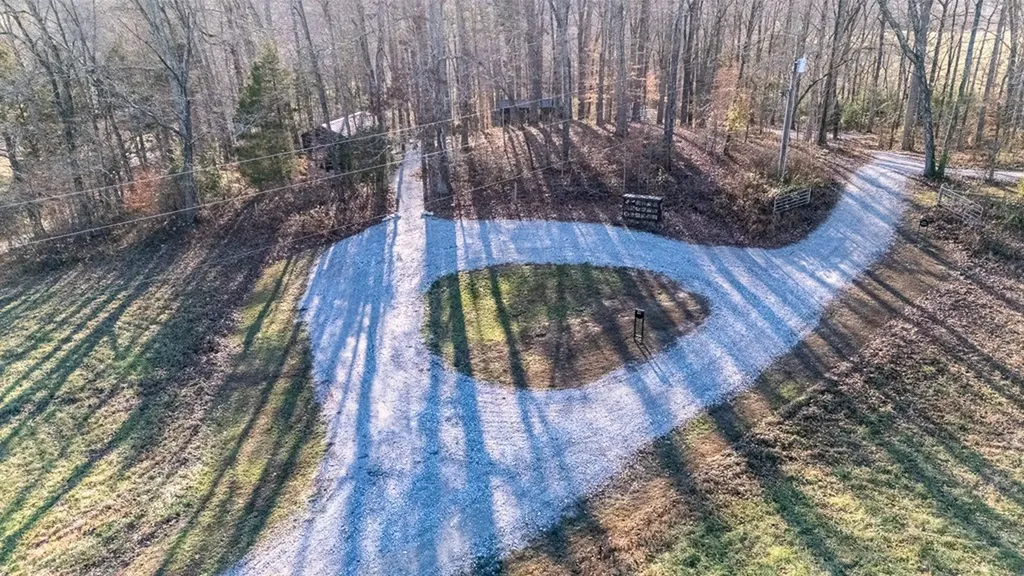 1545 Blue Springs Road Sparta TN 38583