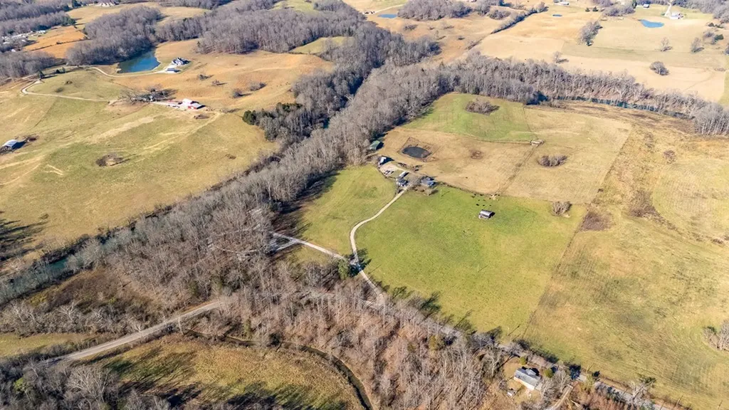 1545 Blue Springs Road Sparta TN 38583