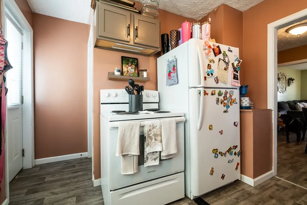 201 E 4th Street Livingston TN 38570