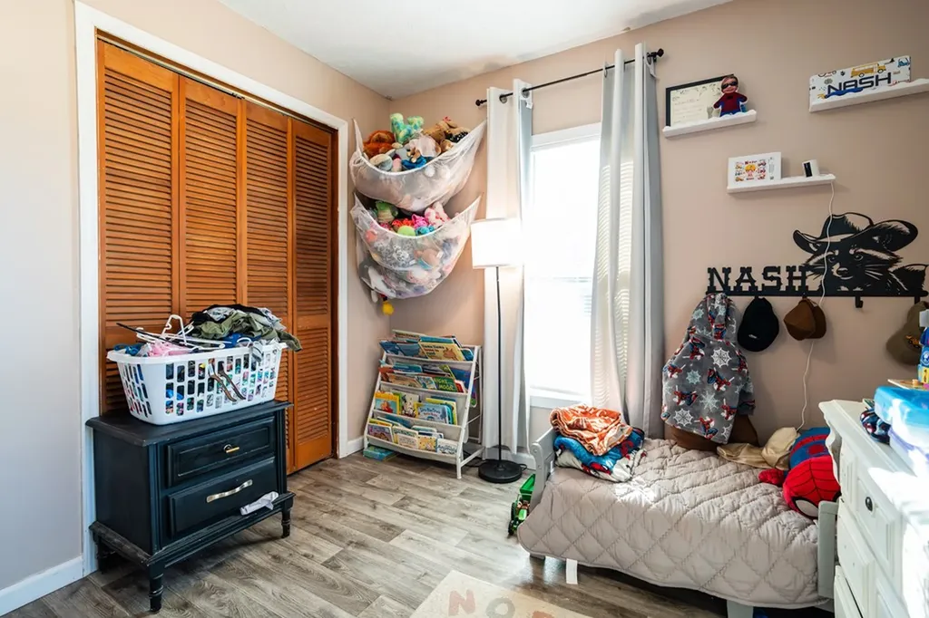 201 E 4th Street Livingston TN 38570