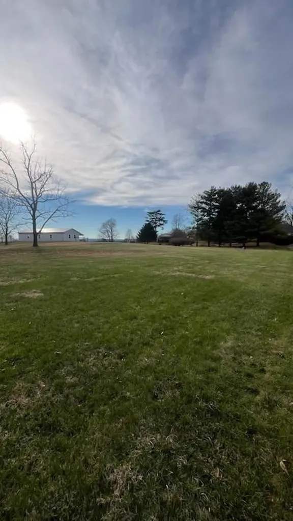 1570 Verna Qualls Road Sparta TN 38583