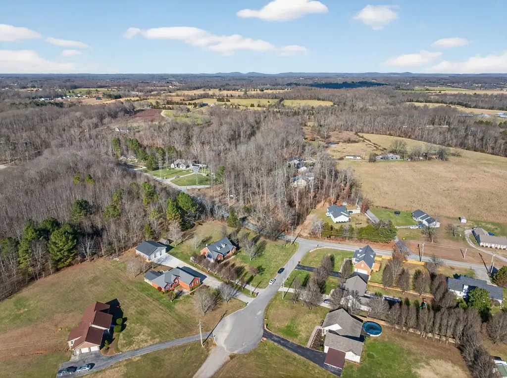 2717 Beckner Lane Cookeville TN 38506