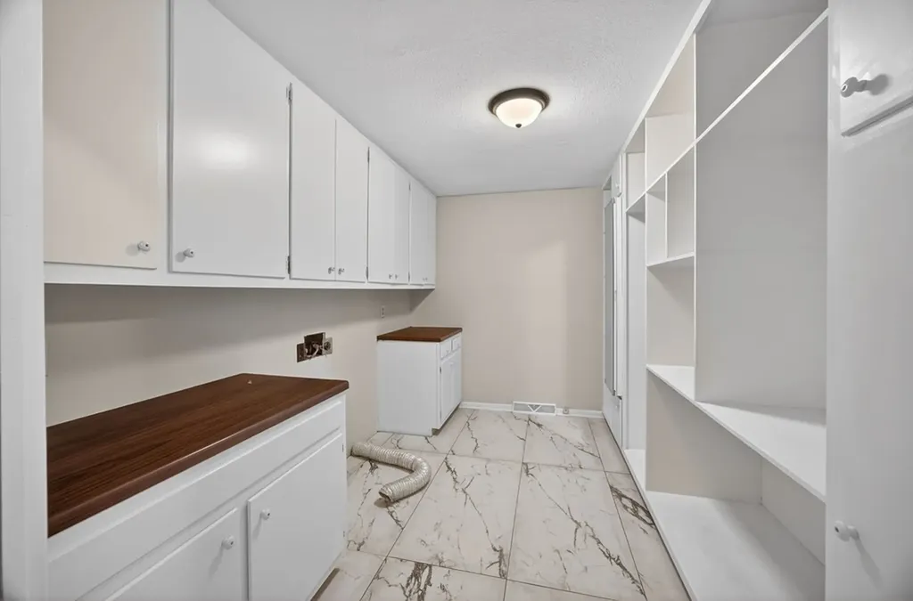 745 Contraband Lane Cookeville TN 38501