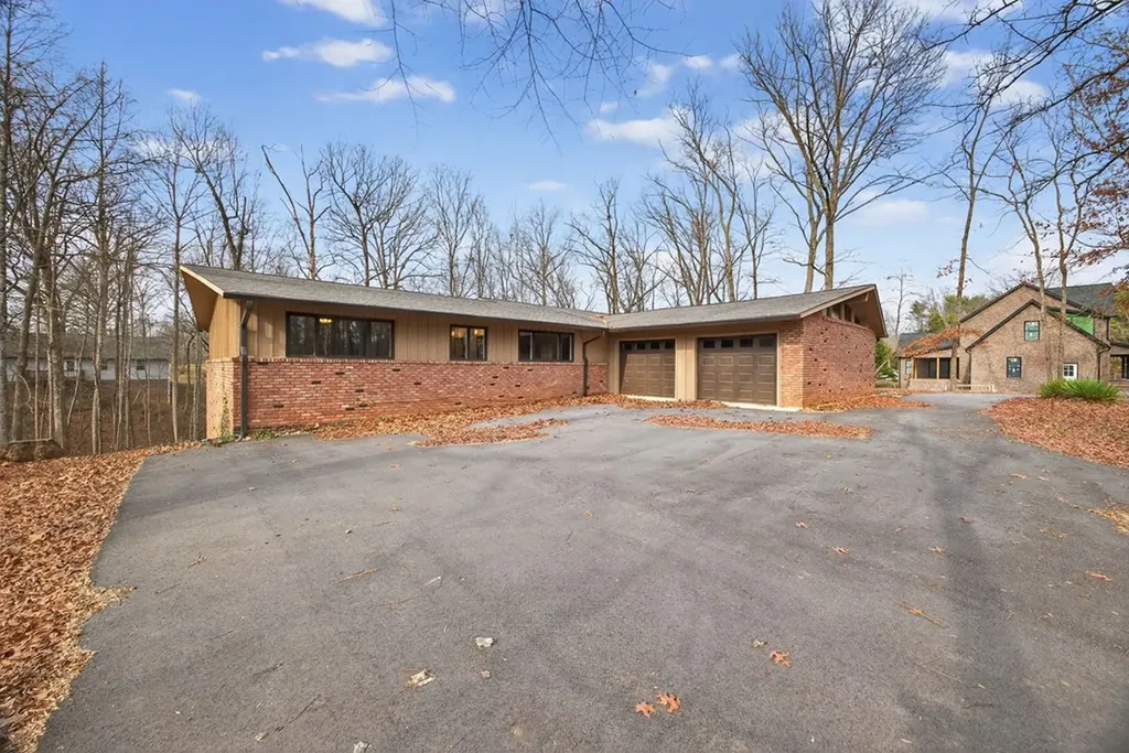 745 Contraband Lane Cookeville TN 38501