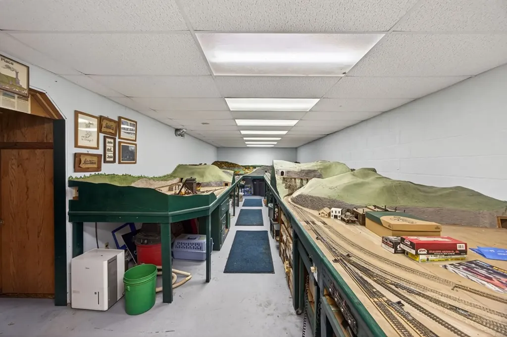 515 Mansell Hill Road Gainesboro TN 38562