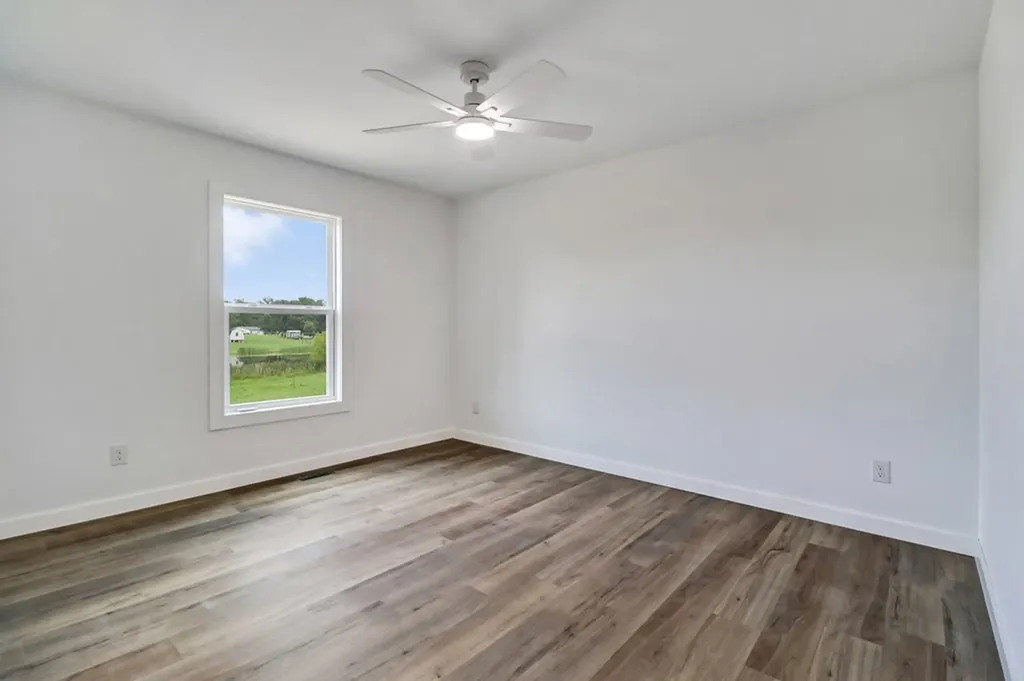 817 Hack Beaty Road Grimsley TN 38565