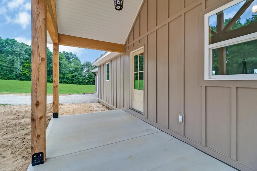 817 Hack Beaty Road Grimsley TN 38565