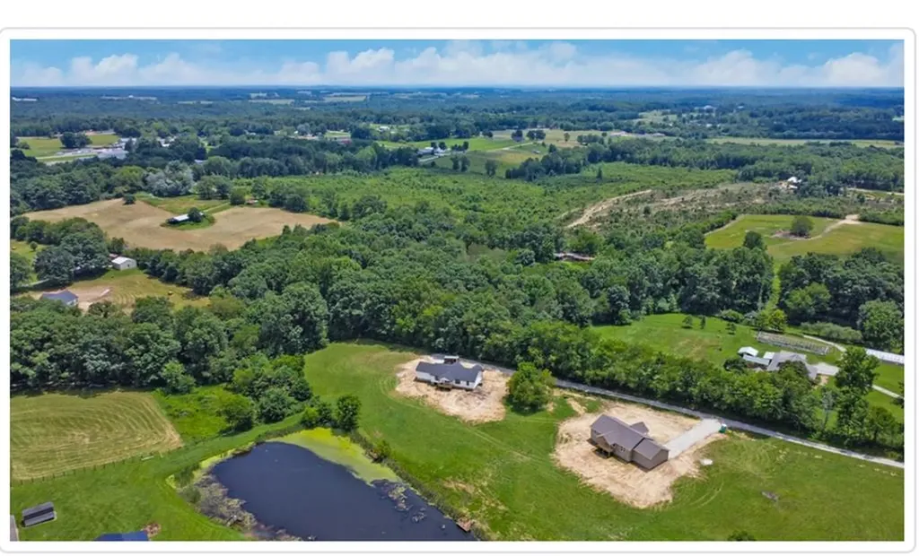 817 Hack Beaty Road Grimsley TN 38565