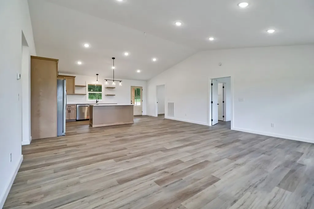 817 Hack Beaty Road Grimsley TN 38565