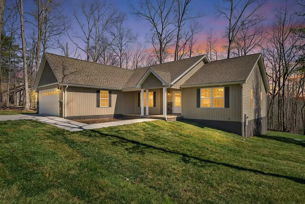 105 Peebles Road Crossville TN 38558