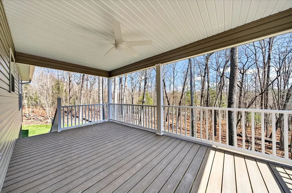 105 Peebles Road Crossville TN 38558