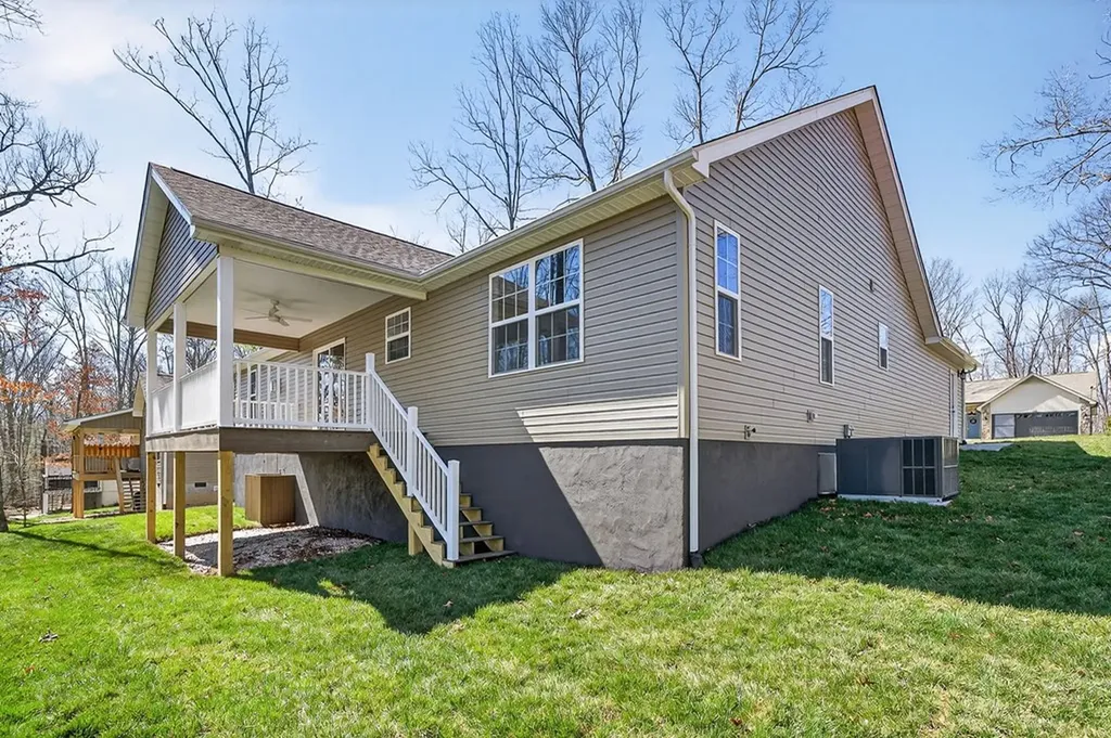 105 Peebles Road Crossville TN 38558