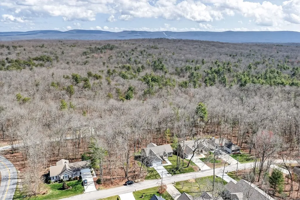 105 Peebles Road Crossville TN 38558