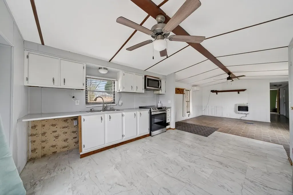 115 Kingwood Drive Sparta TN 38583