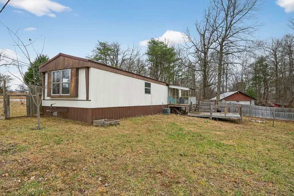 115 Kingwood Drive Sparta TN 38583