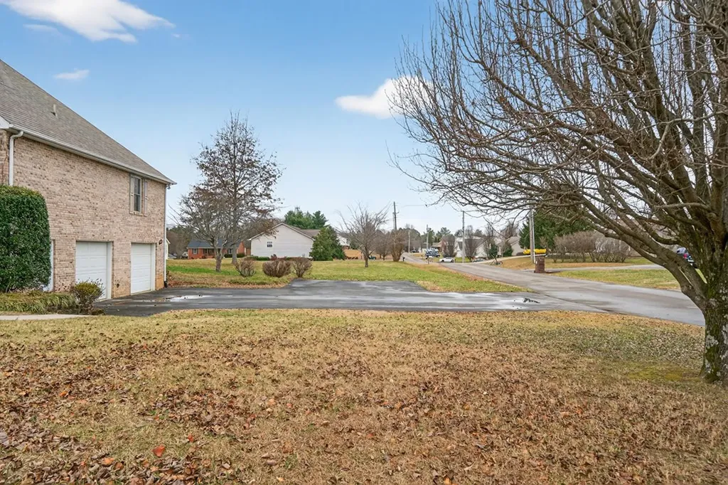 1505 Donna Place Cookeville TN 38506