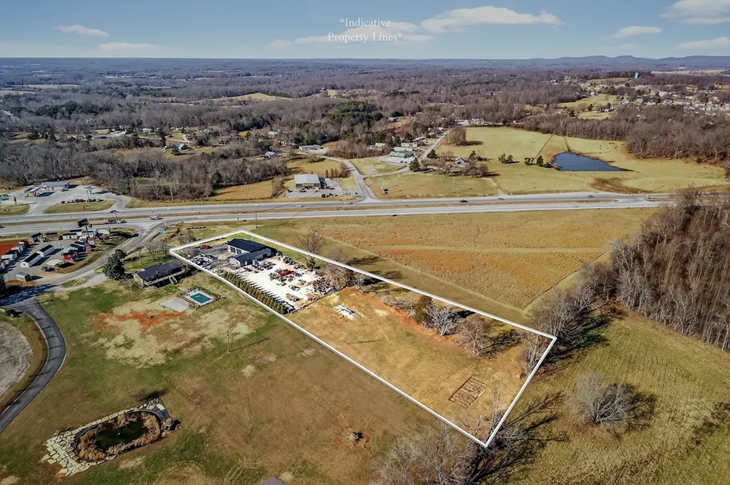 105 Rickman Monterey Highway Cookeville TN 38506