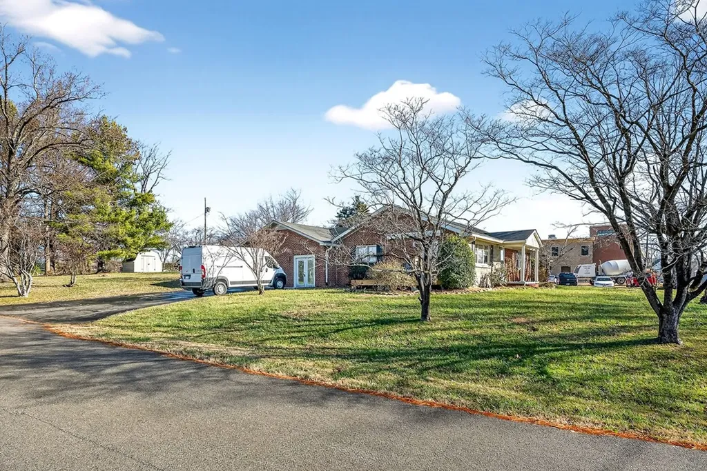 344 E 18th Street Cookeville TN 38501