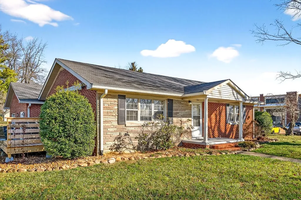344 E 18th Street Cookeville TN 38501