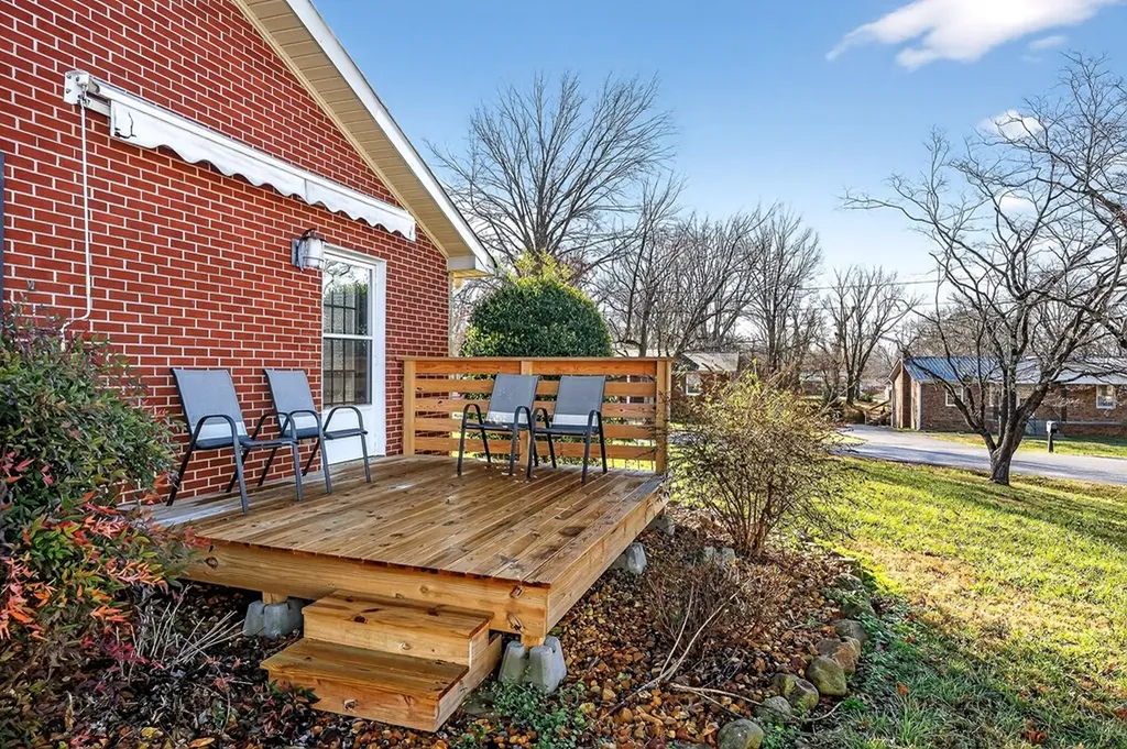 344 E 18th Street Cookeville TN 38501