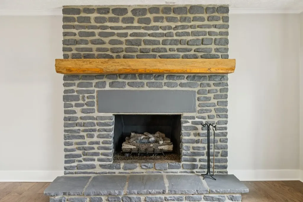 213 Pea Ridge Road Elmwood TN 38560