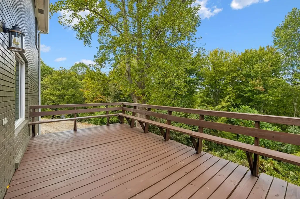 213 Pea Ridge Road Elmwood TN 38560