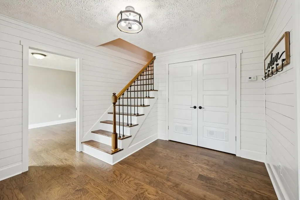 213 Pea Ridge Road Elmwood TN 38560