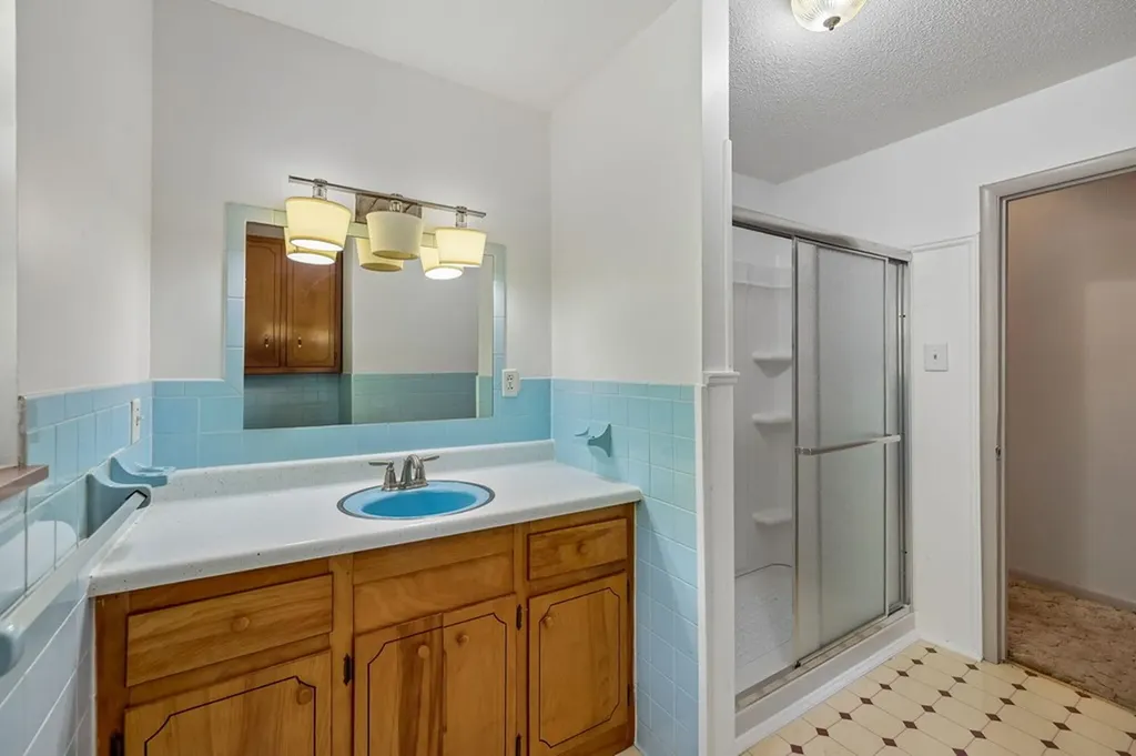 1484 Blythe Ferry Road Dayton TN 37321