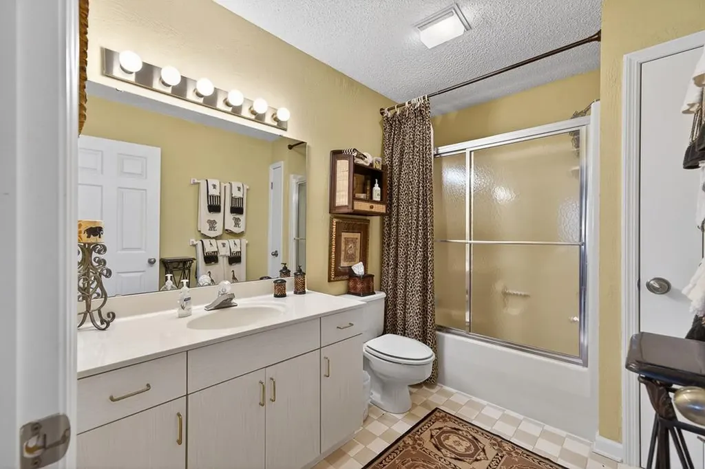 214 Dorchester Court Crossville TN 38558