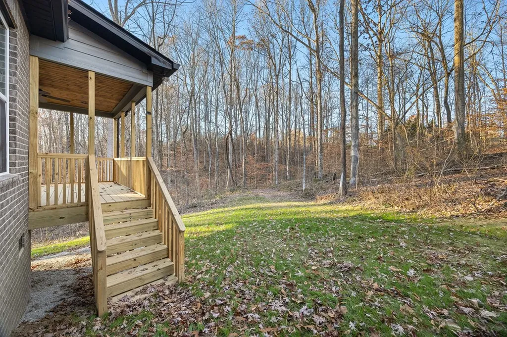 637 Ewell Drive Cookeville TN 38506