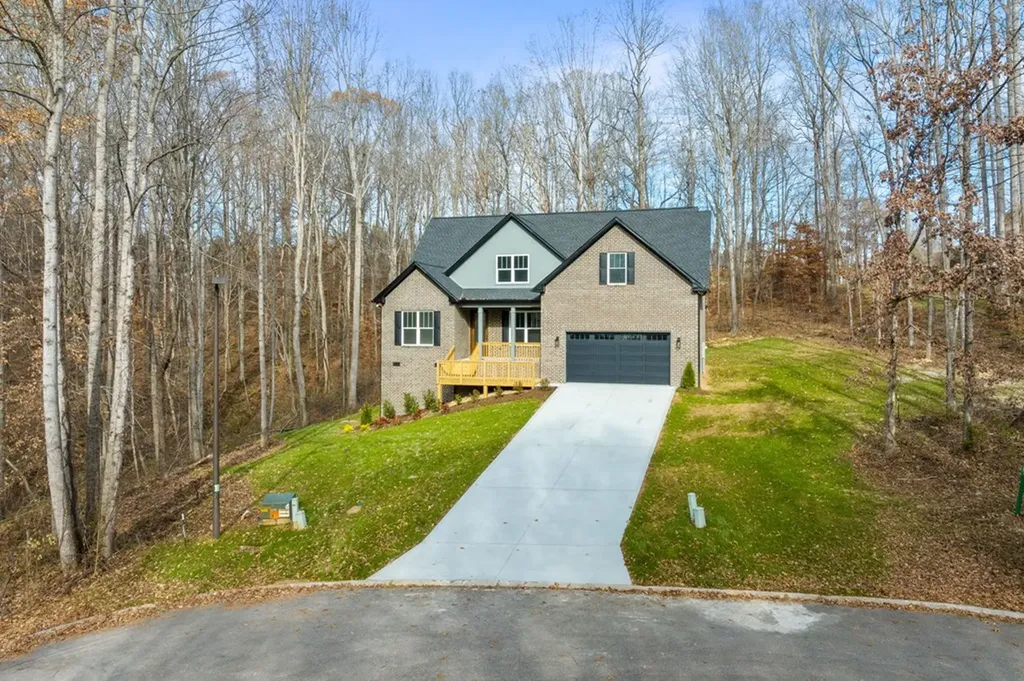 637 Ewell Drive Cookeville TN 38506