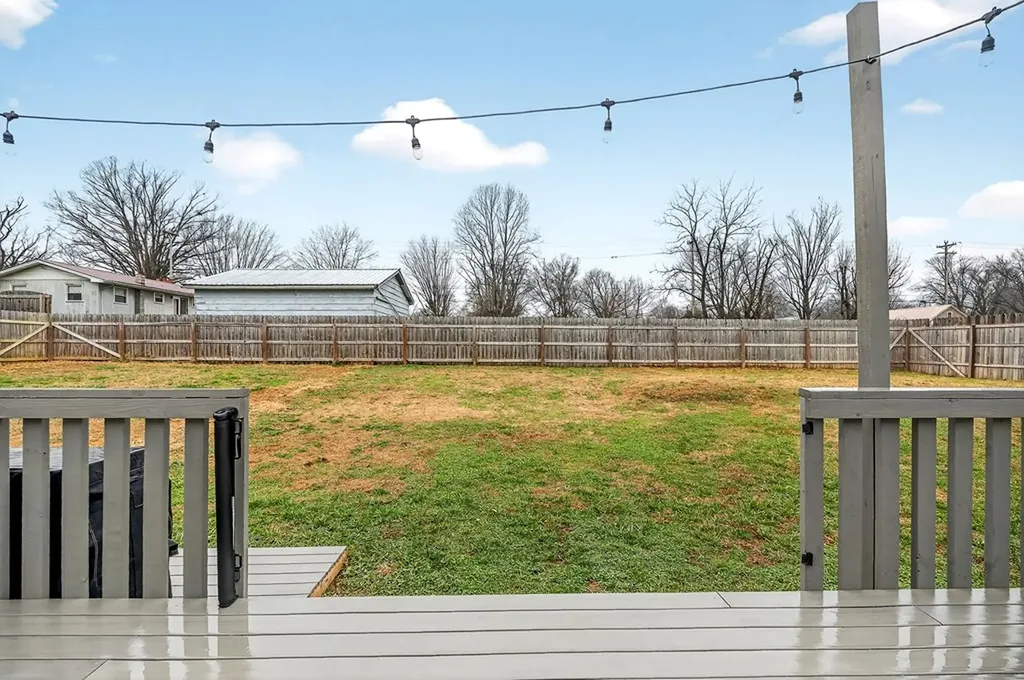 217 Peach Street Baxter TN 38544